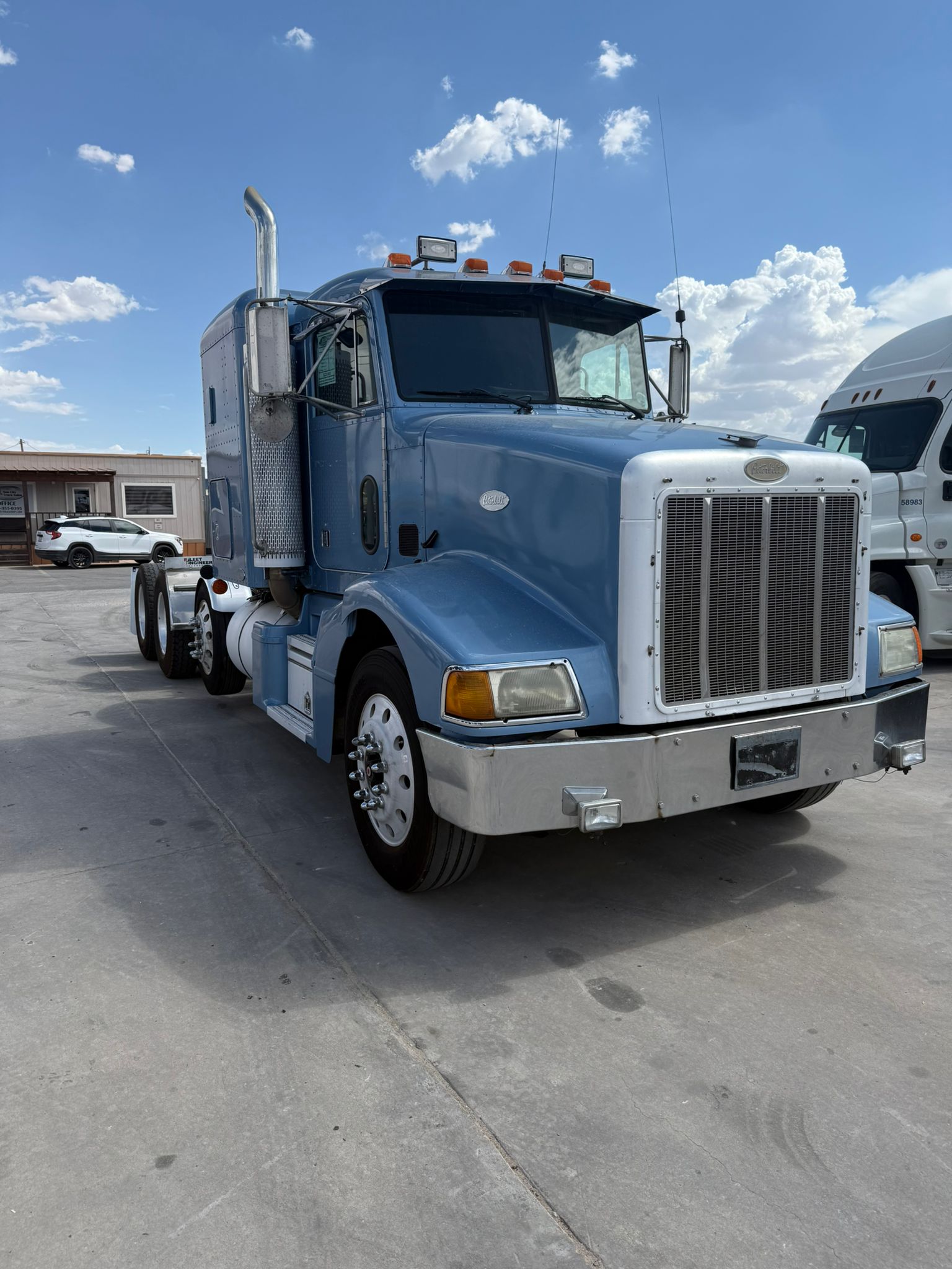 1997 PETERBILT 389 (BLUE) | Sun City Trucks Sales